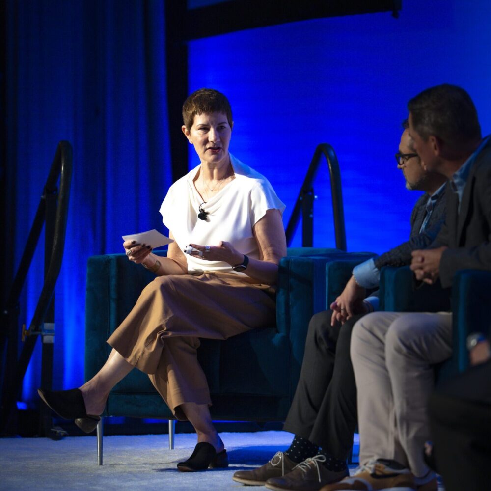 Photo of Lisa Jillson